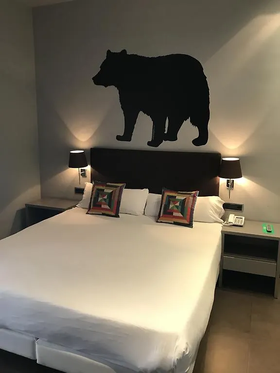 Chic & Basic Zoo Hotel Barcelona