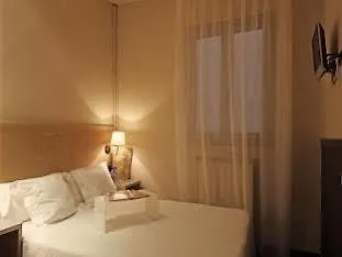 Chic & Basic Zoo Hotel Barcelona Spanien